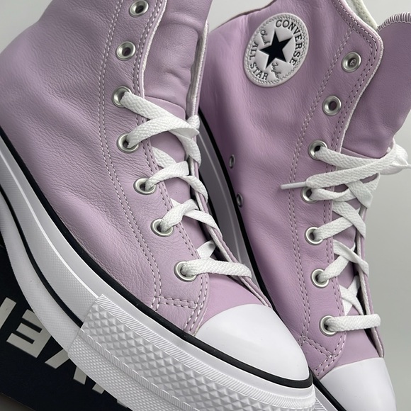 Converse WMNS CTAS LIFT H
PALE AMETHYST/WHITE/BLACK A07857C Platforms Sneakers - Picture 6 of 16